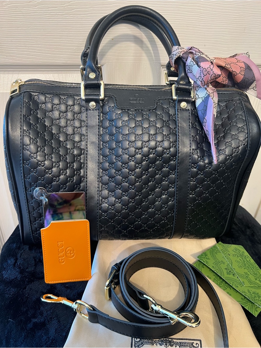 🖤Elegant Black Quilted Boston Style Satchel🖤